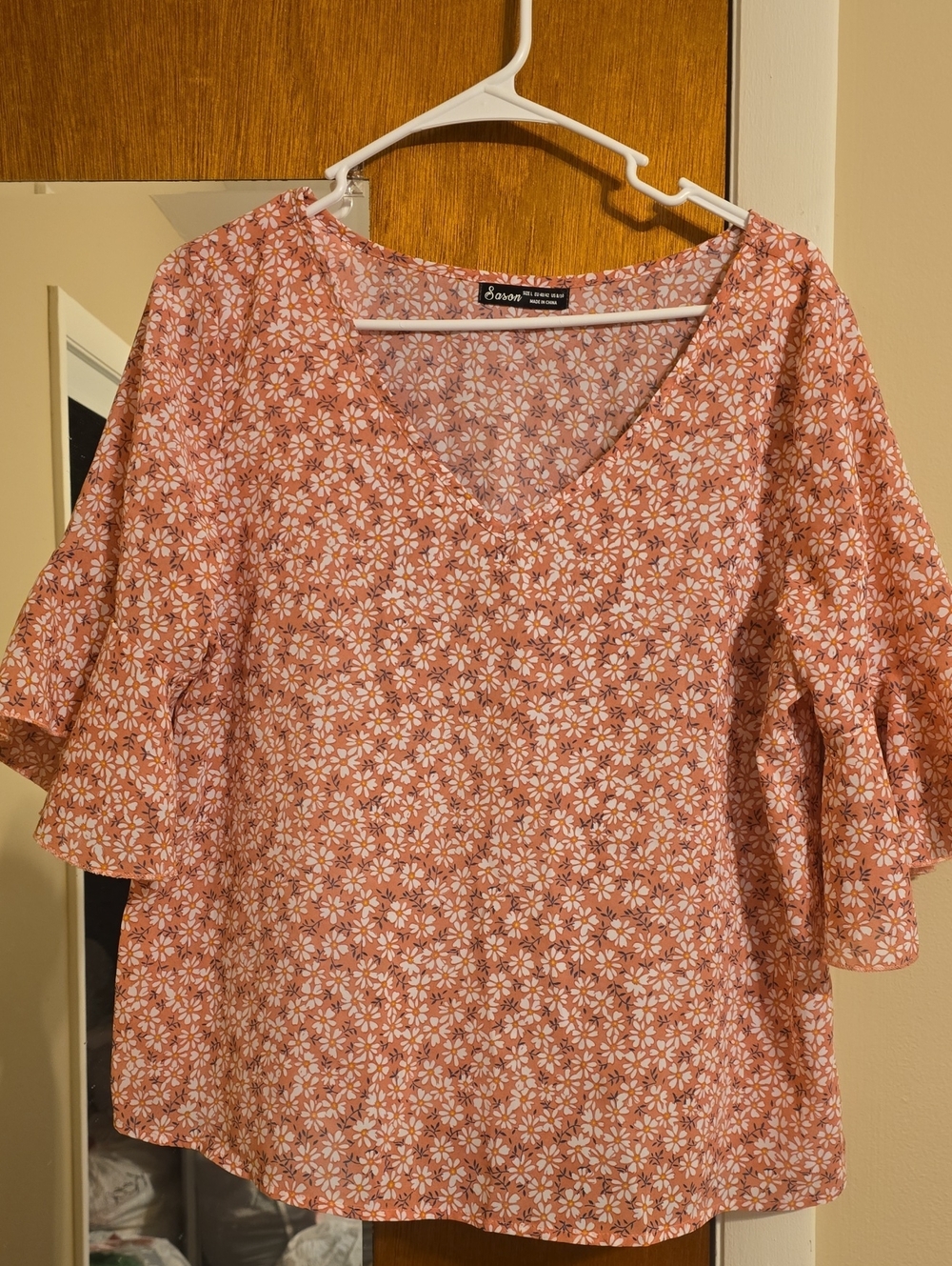 Floral V-Neck Blouse in Dusty Rose